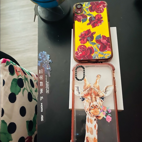 CASTIFY IPhone XR phone cases . Barely used. - Picture 6 of 6
